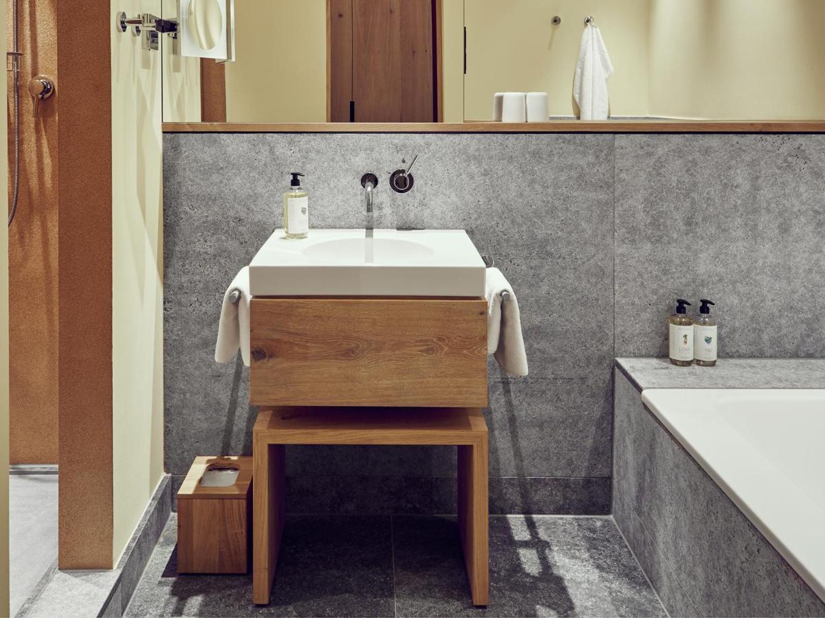 Hotel Wedina An Der Alster Хамбург Екстериор снимка